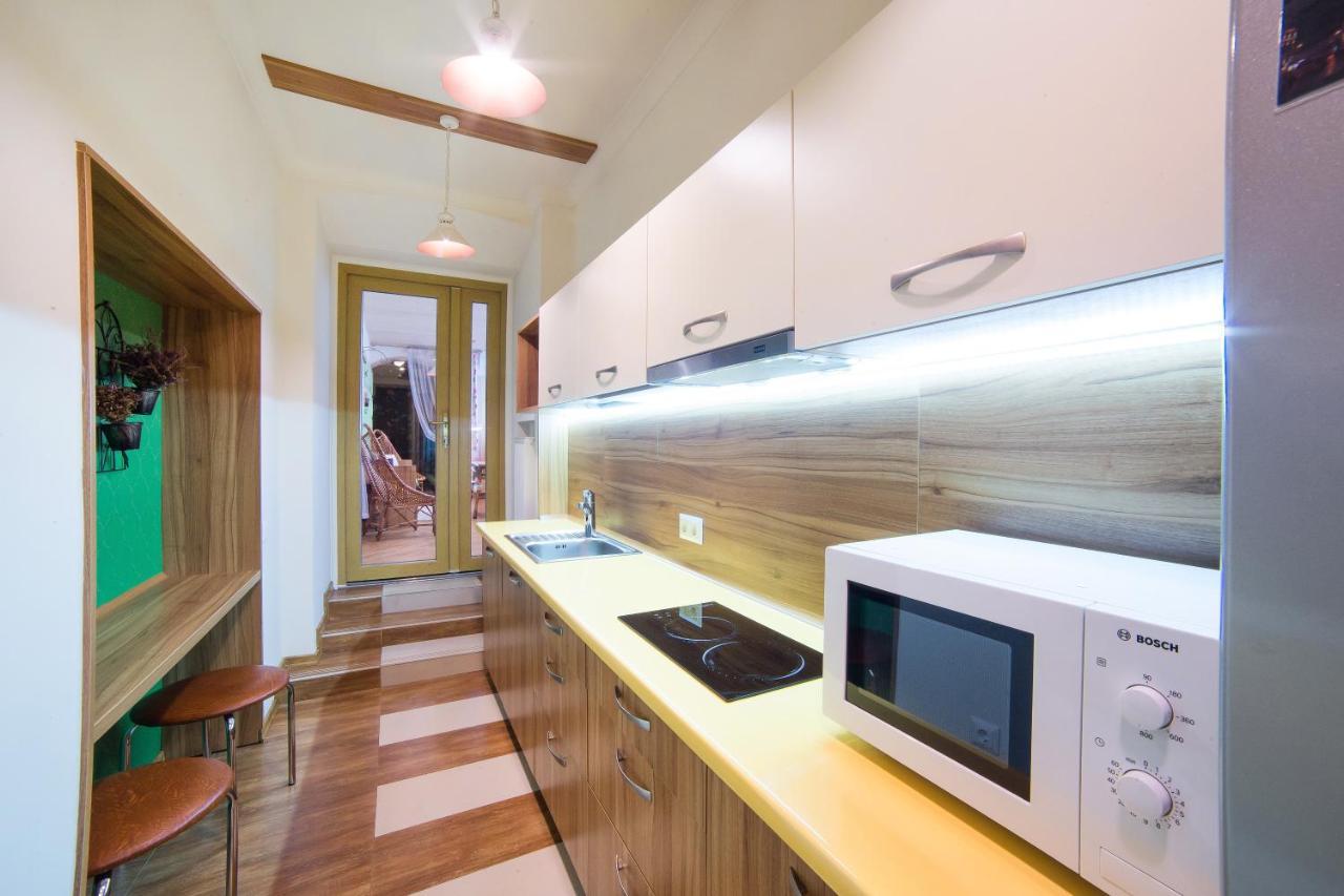 לבוב Apart Hotel On Rynok Square מראה חיצוני תמונה