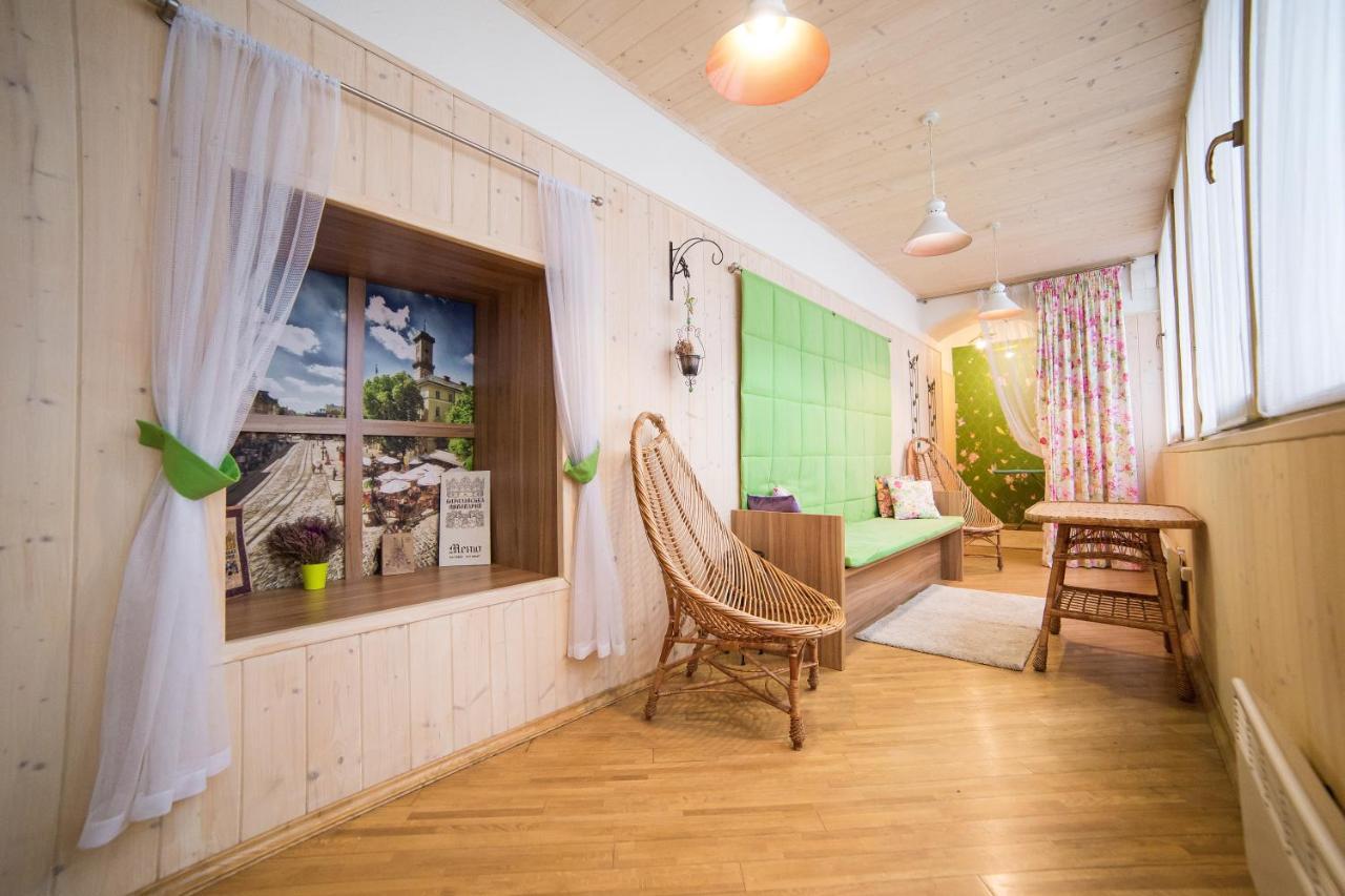 לבוב Apart Hotel On Rynok Square מראה חיצוני תמונה