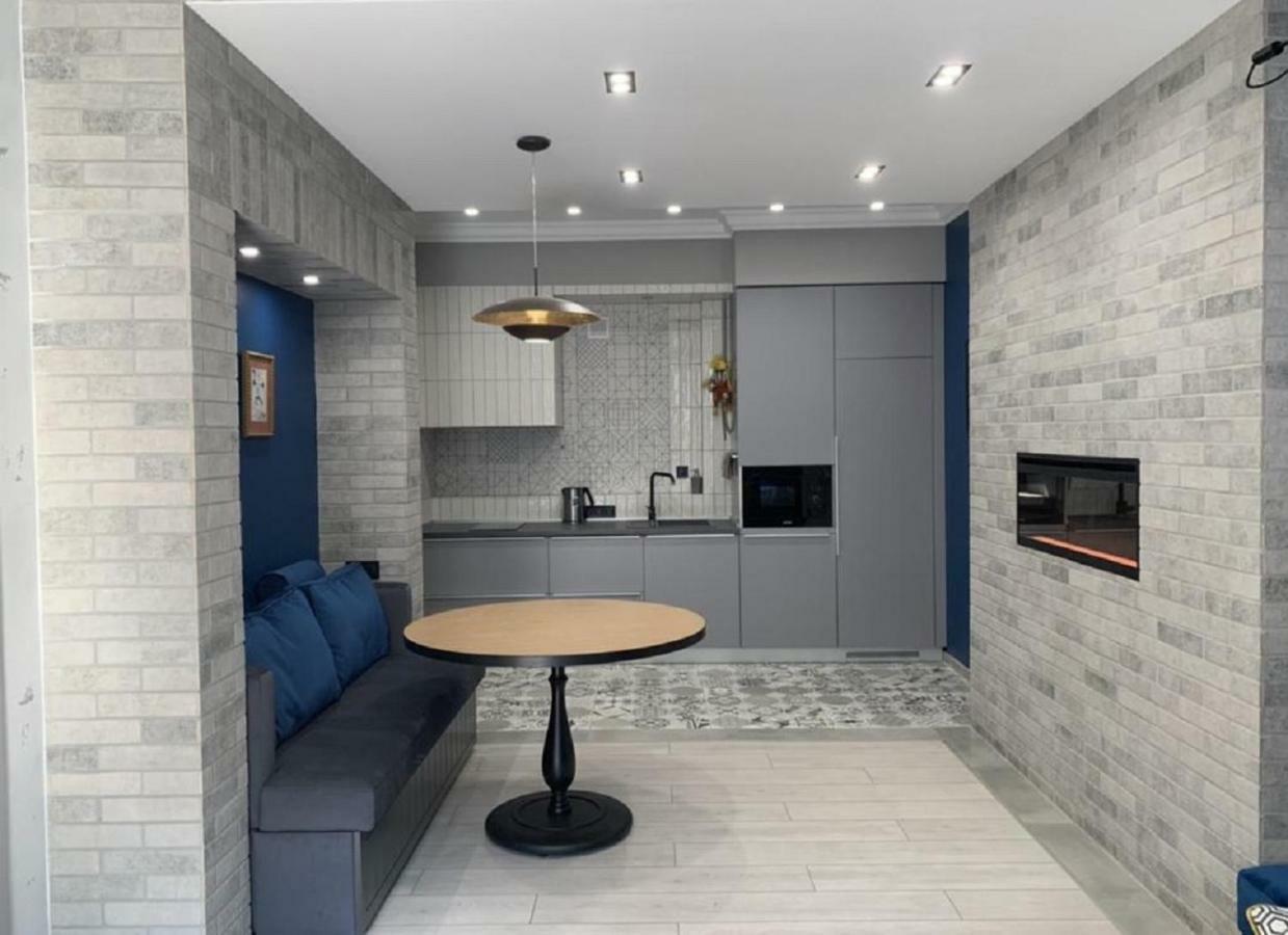 לבוב Apart Hotel On Rynok Square מראה חיצוני תמונה