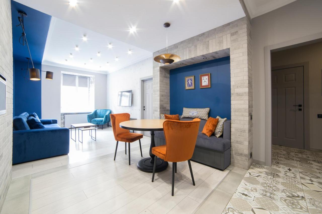 לבוב Apart Hotel On Rynok Square מראה חיצוני תמונה